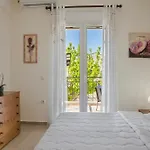 Evita Villa Ratzaklion