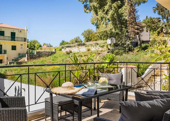 Evita Villa Radzaklí